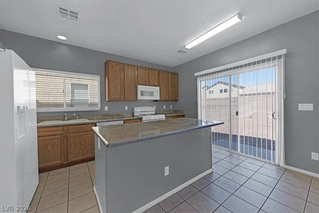 2916 Kildare Cove Ave, North Las Vegas, NV 89081