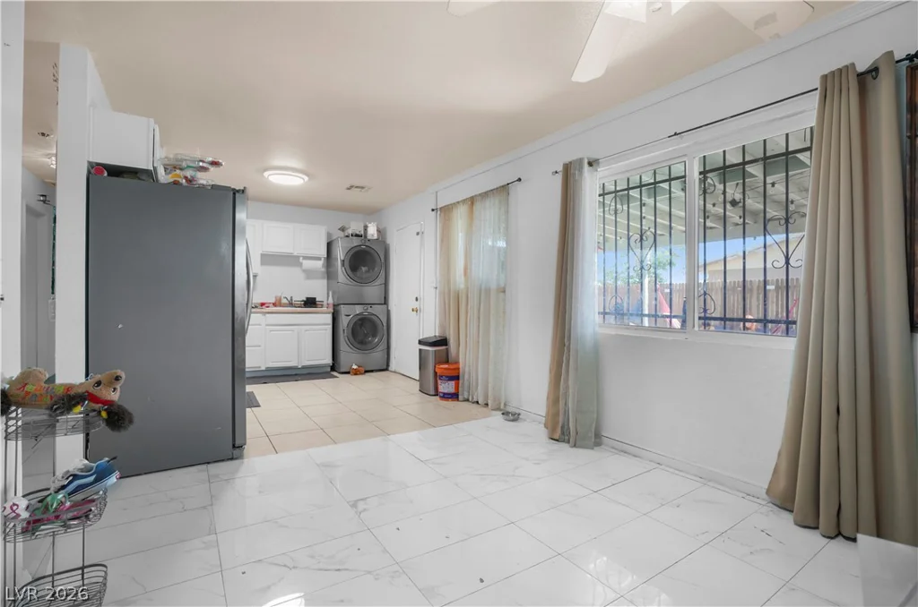 1212 Eleanor, Las Vegas, NV 89106