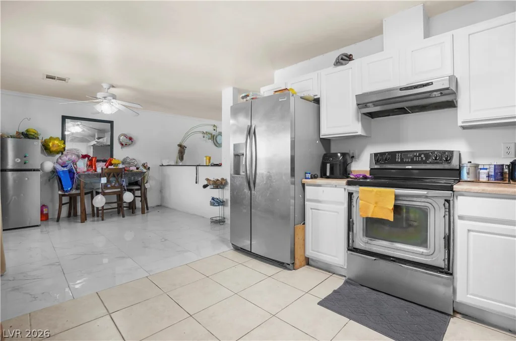 1212 Eleanor, Las Vegas, NV 89106