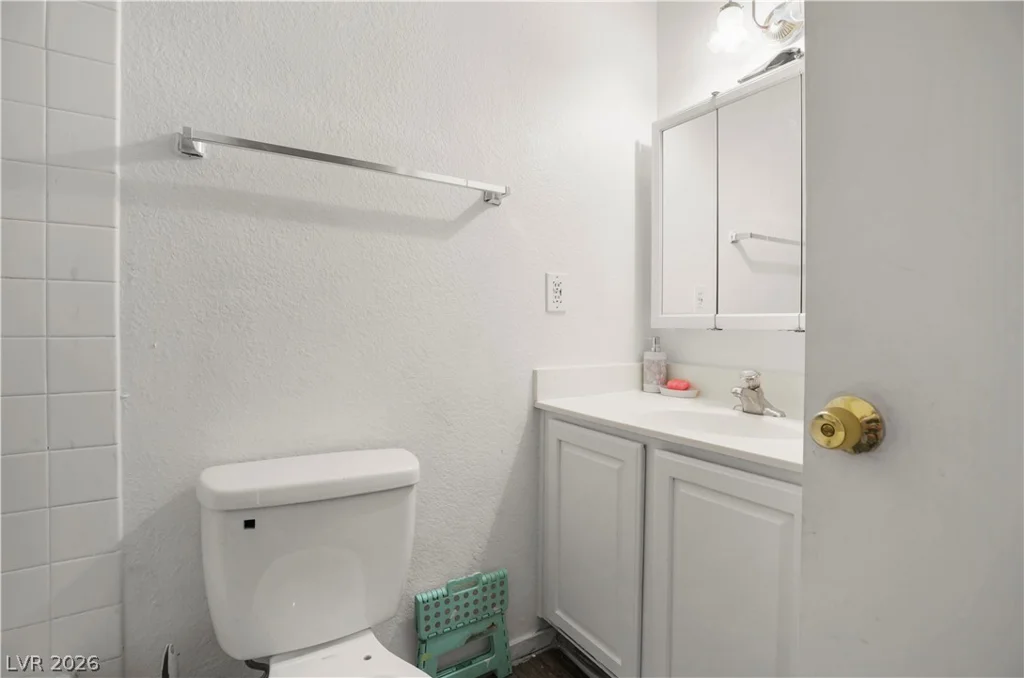 1212 Eleanor, Las Vegas, NV 89106