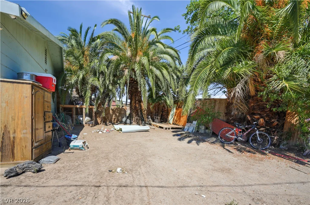 1212 Eleanor, Las Vegas, NV 89106