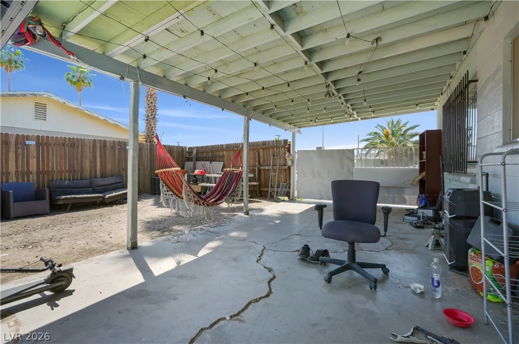 1212 Eleanor, Las Vegas, NV 89106