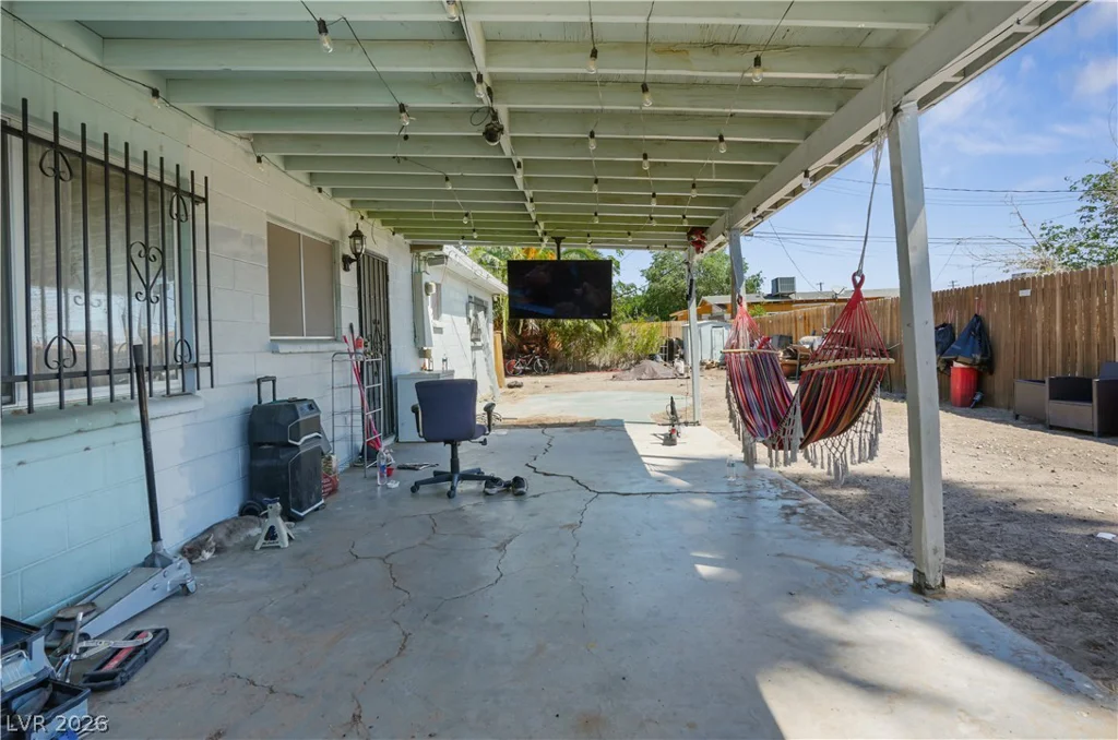 1212 Eleanor, Las Vegas, NV 89106