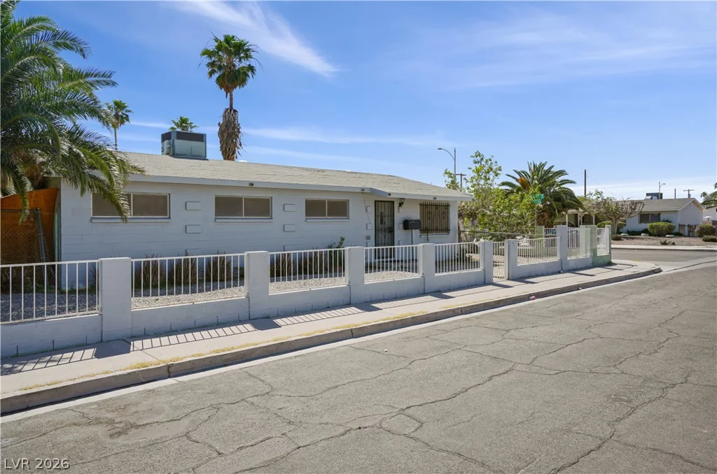 1212 Eleanor, Las Vegas, NV 89106