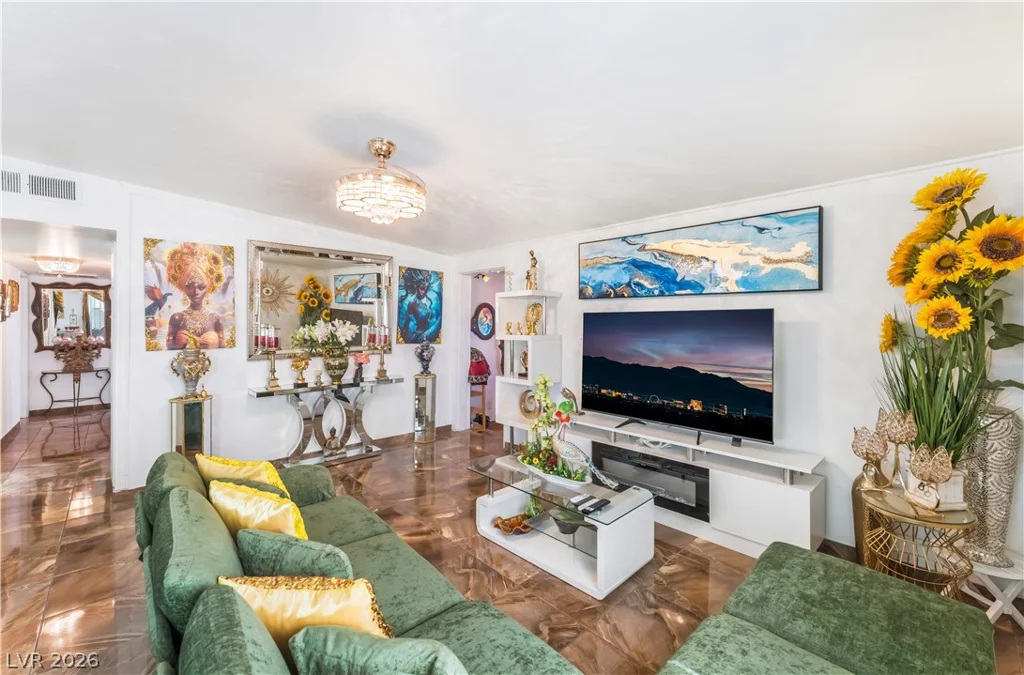 2083 La Vante, Las Vegas, NV 89169