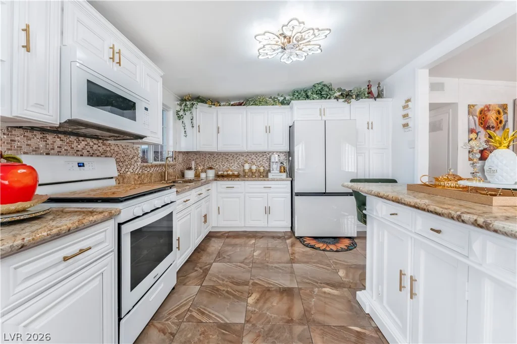 2083 La Vante, Las Vegas, NV 89169
