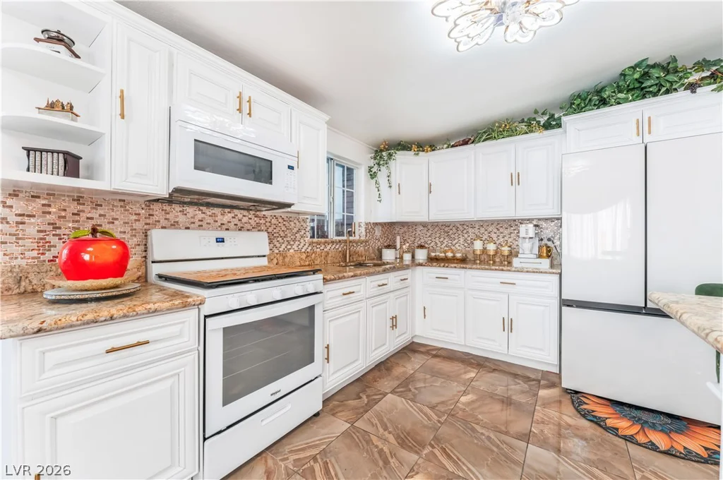 2083 La Vante, Las Vegas, NV 89169