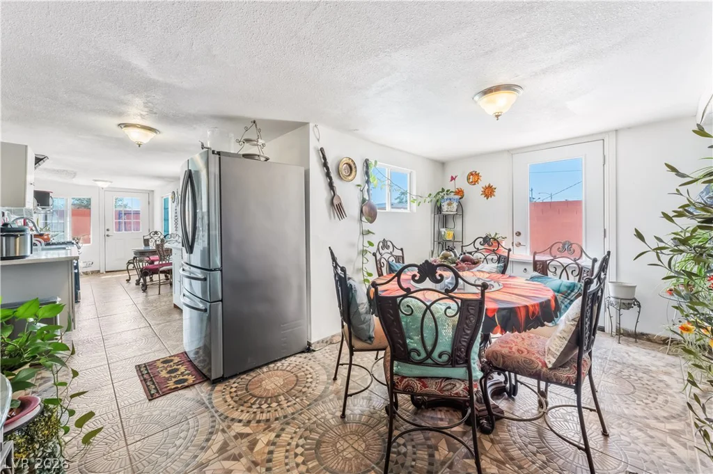 2083 La Vante, Las Vegas, NV 89169