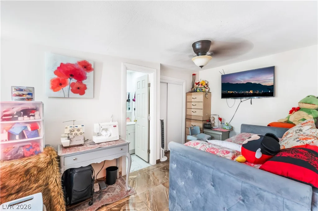 2083 La Vante, Las Vegas, NV 89169