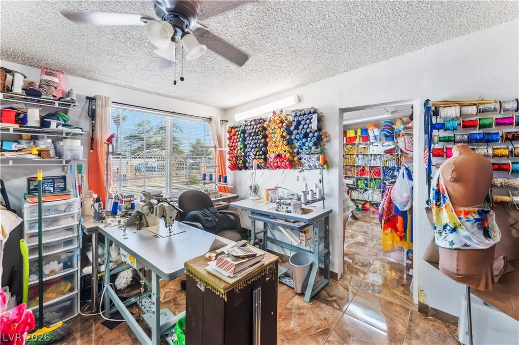 2083 La Vante, Las Vegas, NV 89169