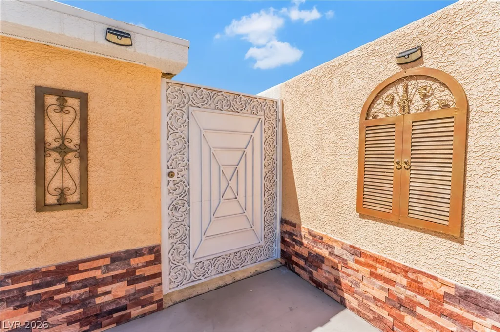 2083 La Vante, Las Vegas, NV 89169