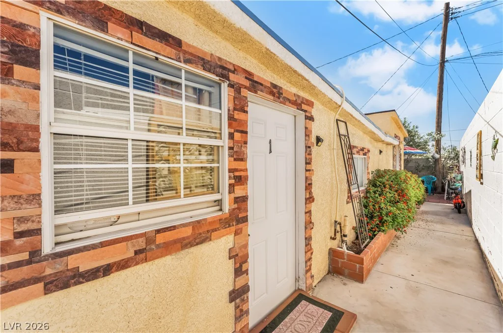 2083 La Vante, Las Vegas, NV 89169