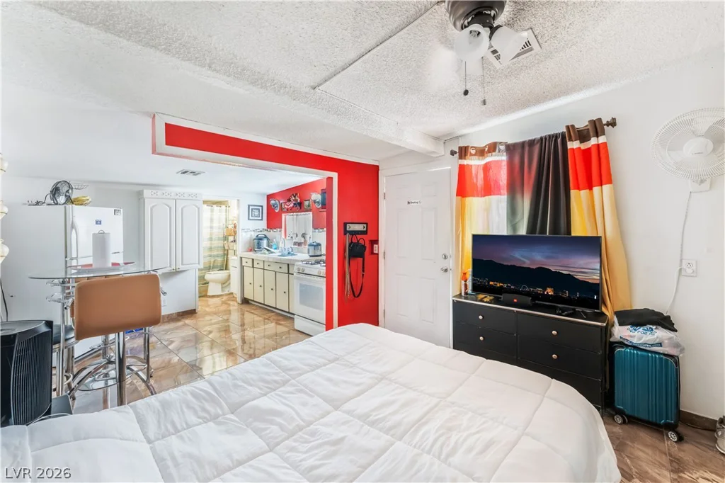 2083 La Vante, Las Vegas, NV 89169
