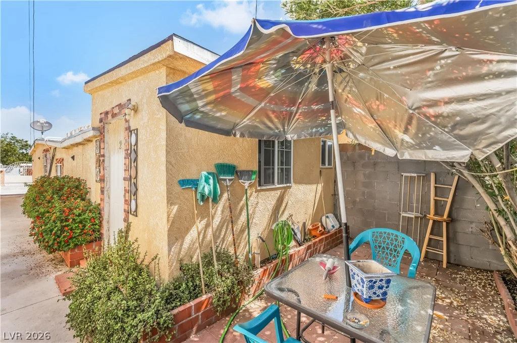 2083 La Vante, Las Vegas, NV 89169