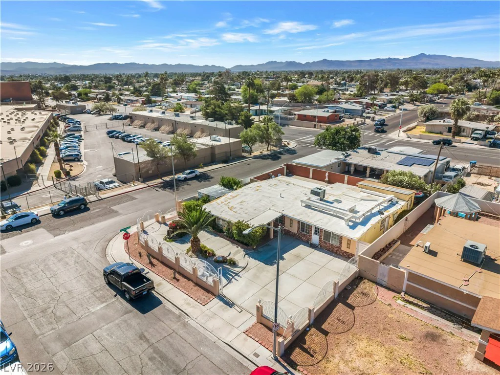 2083 La Vante, Las Vegas, NV 89169