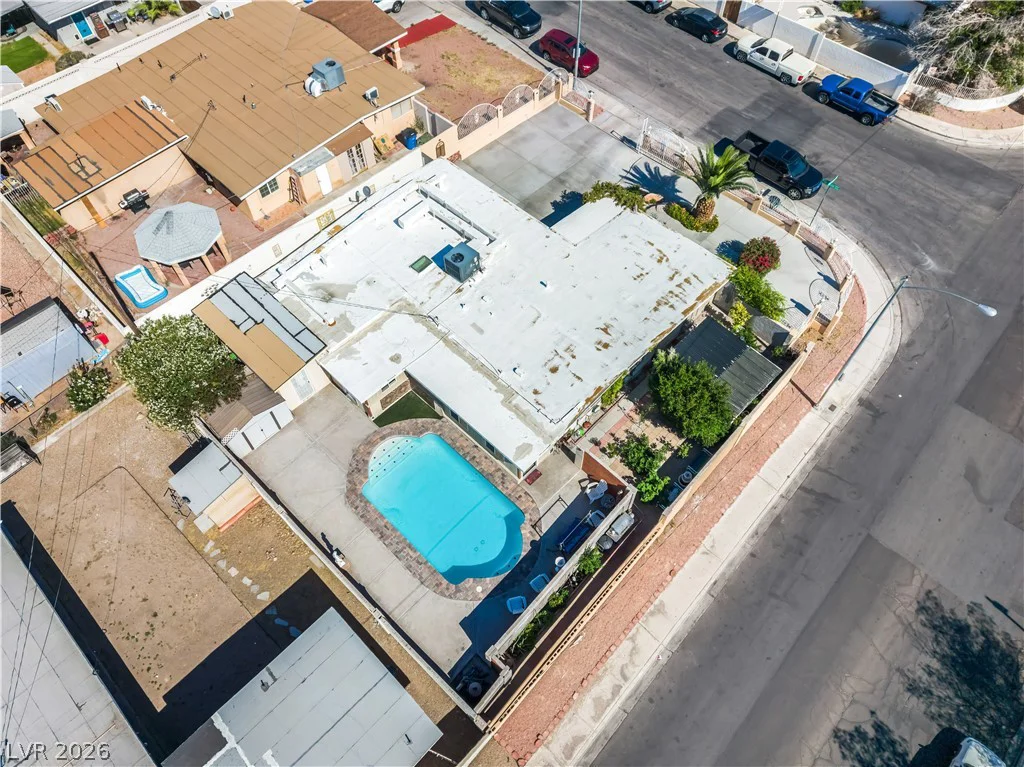 2083 La Vante, Las Vegas, NV 89169