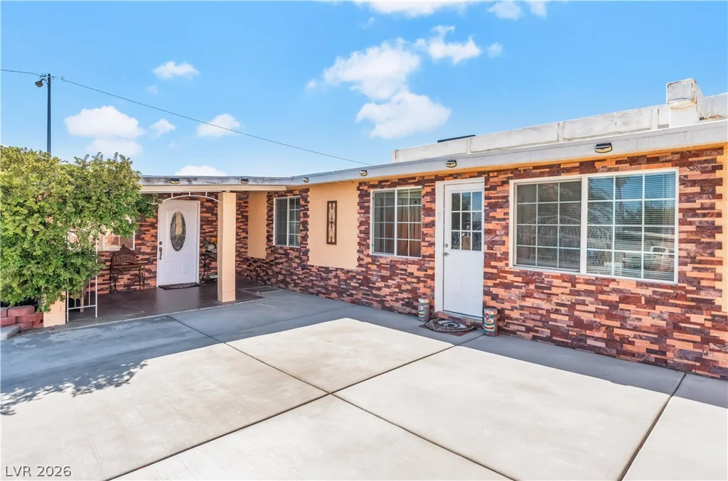 2083 La Vante, Las Vegas, NV 89169