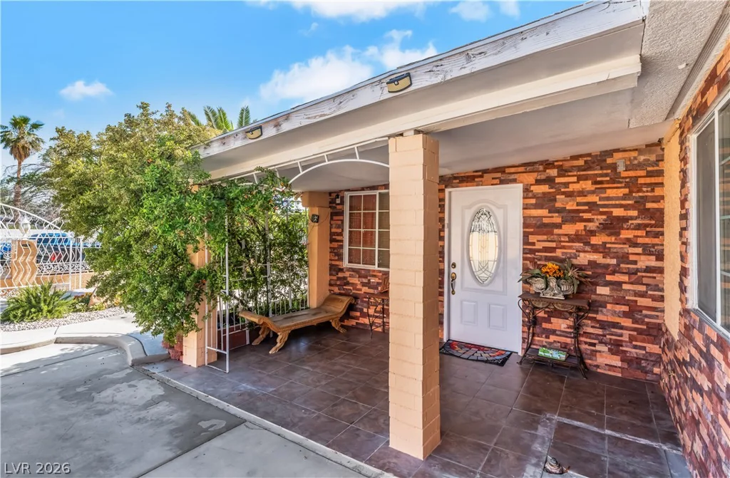 2083 La Vante, Las Vegas, NV 89169