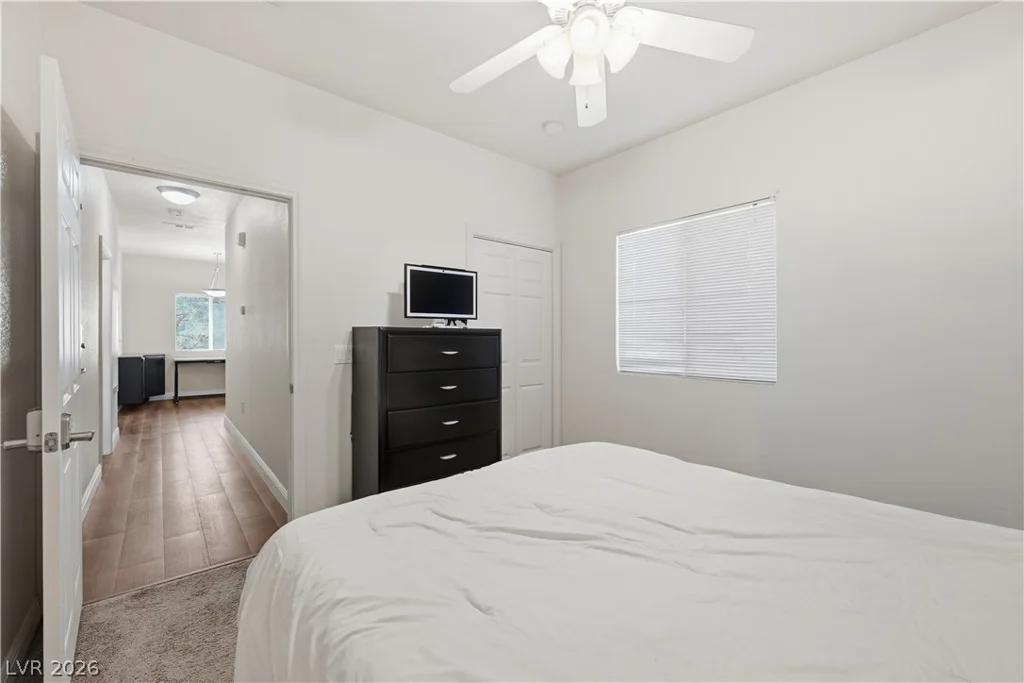 5250 Rainbow, Las Vegas, NV 89118