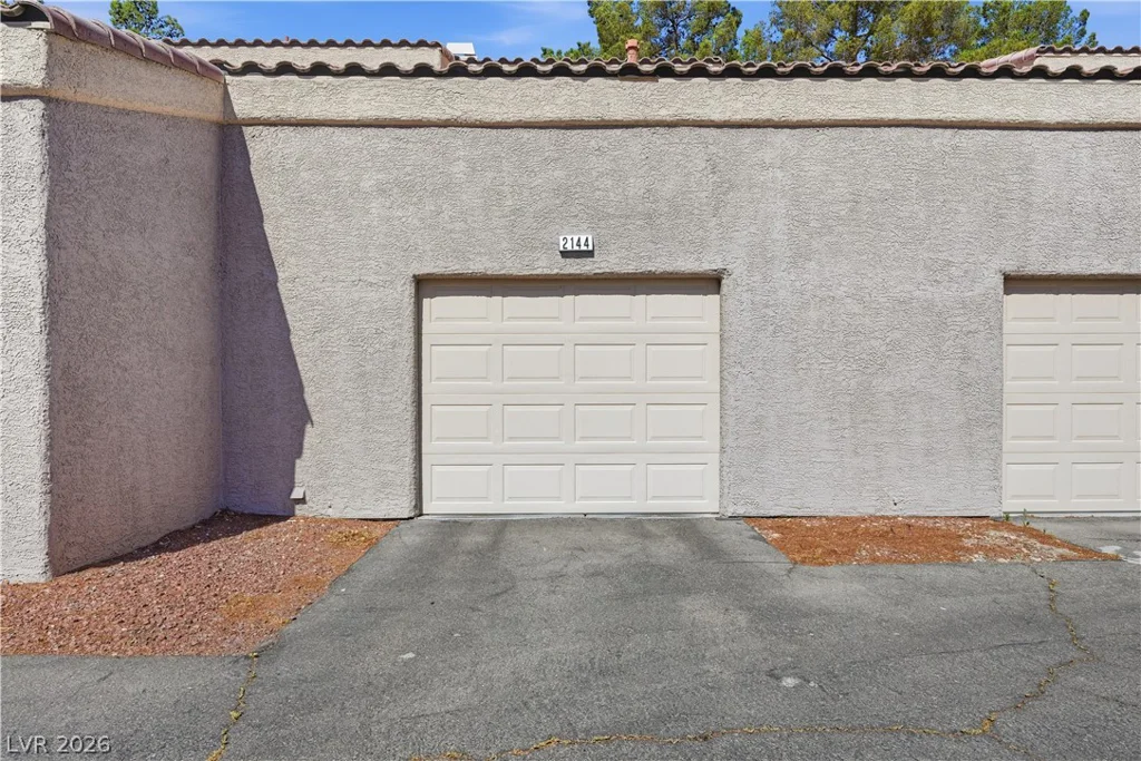 5250 Rainbow, Las Vegas, NV 89118