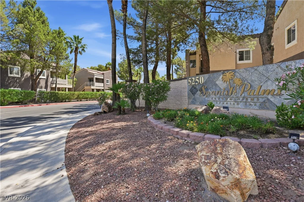 5250 Rainbow, Las Vegas, NV 89118