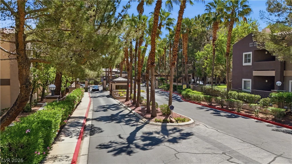 5250 Rainbow, Las Vegas, NV 89118