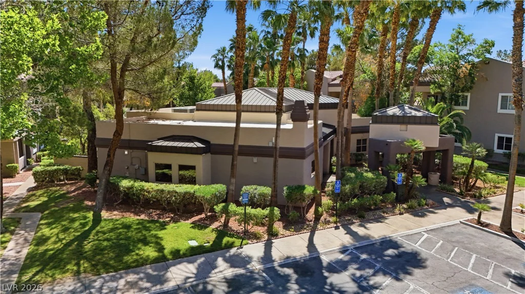 5250 Rainbow, Las Vegas, NV 89118