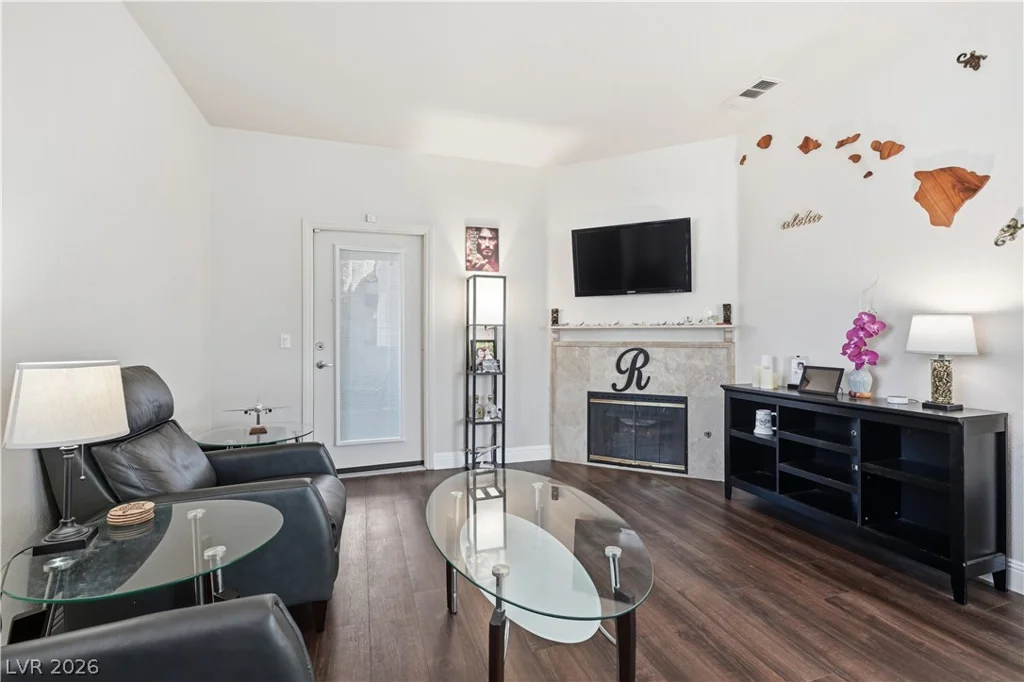5250 Rainbow, Las Vegas, NV 89118