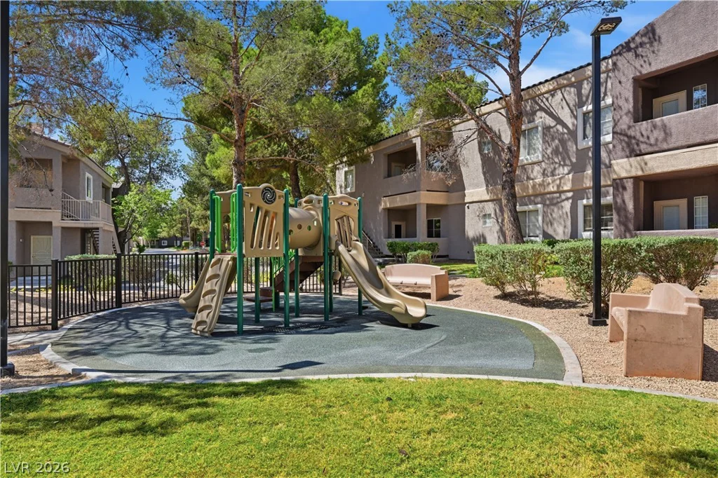 5250 Rainbow, Las Vegas, NV 89118