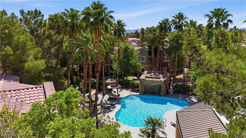 5250 Rainbow, Las Vegas, NV 89118