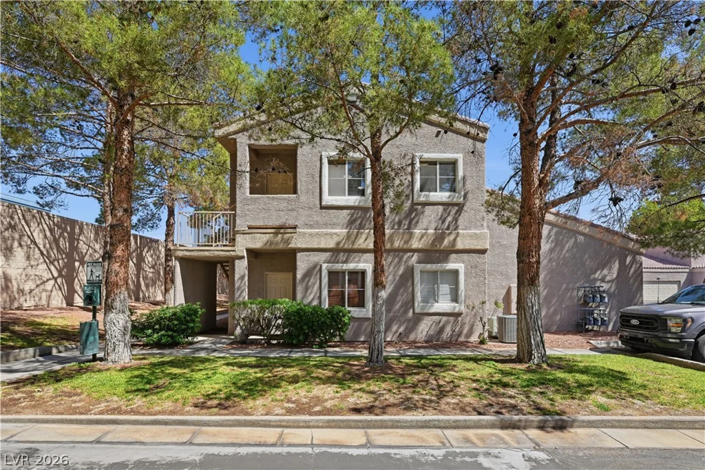 5250 Rainbow, Las Vegas, NV 89118