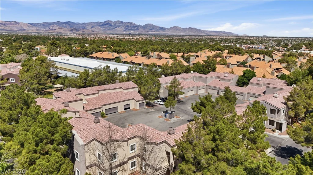 5250 Rainbow, Las Vegas, NV 89118
