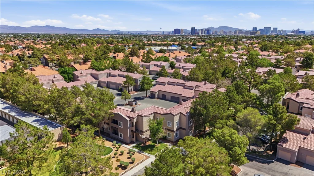 5250 Rainbow, Las Vegas, NV 89118