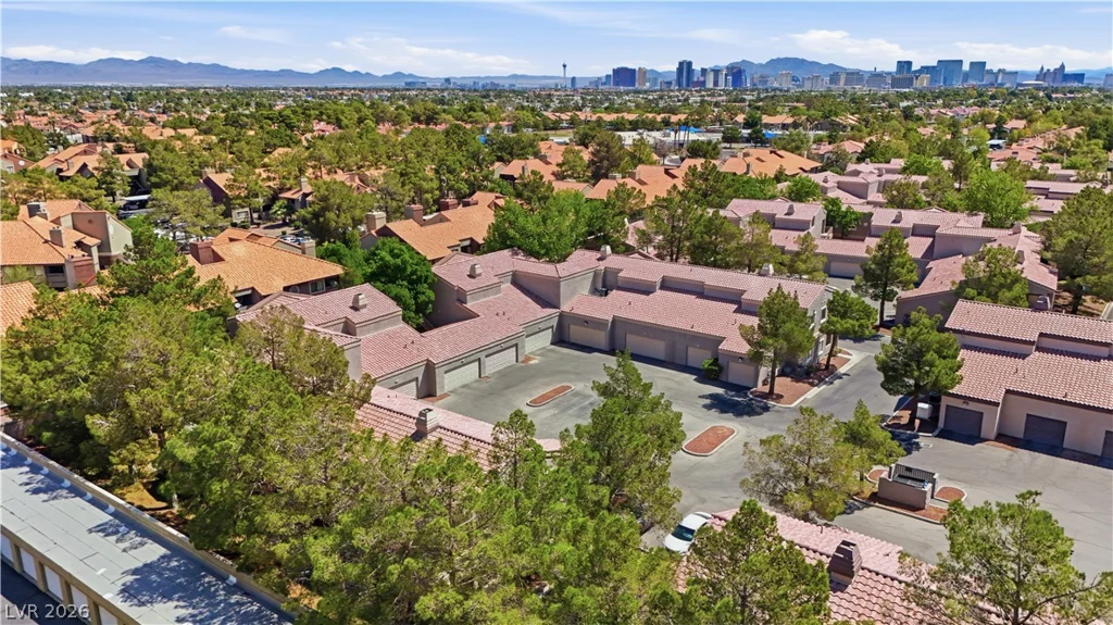 5250 Rainbow, Las Vegas, NV 89118