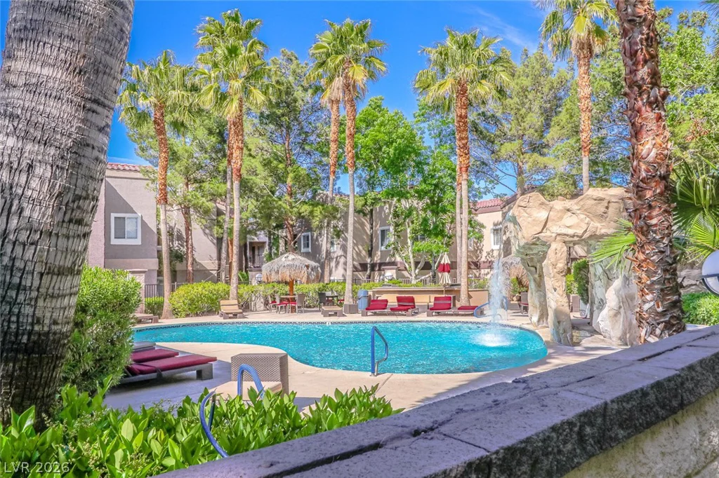 5250 Rainbow, Las Vegas, NV 89118