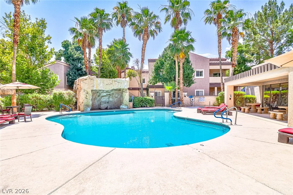 5250 Rainbow, Las Vegas, NV 89118