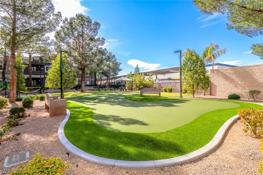 5250 Rainbow, Las Vegas, NV 89118