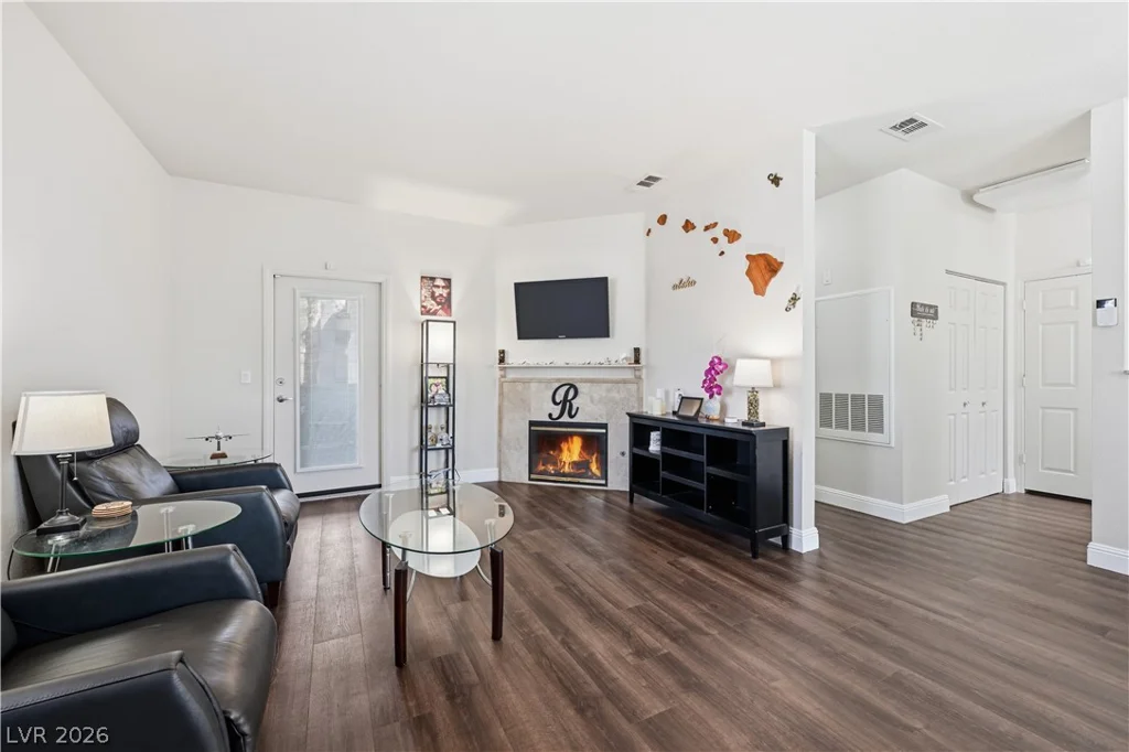 5250 Rainbow, Las Vegas, NV 89118