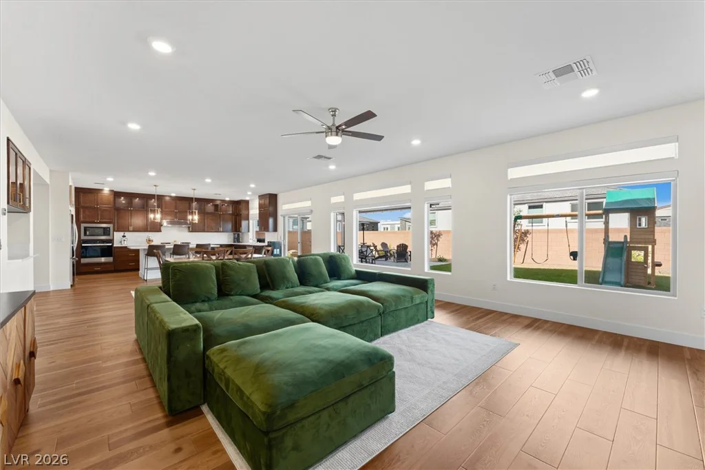 8724 Fortplaid, Las Vegas, NV 89139