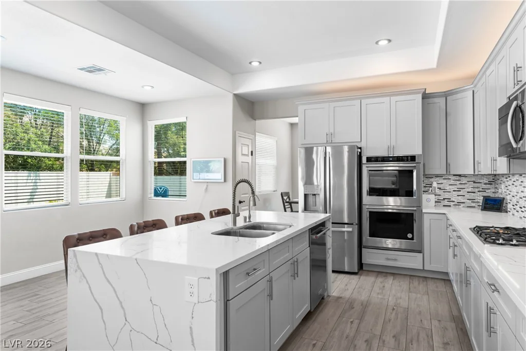 9520 Chalgrove Village, Las Vegas, NV 89145