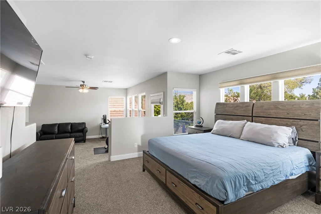 9520 Chalgrove Village, Las Vegas, NV 89145