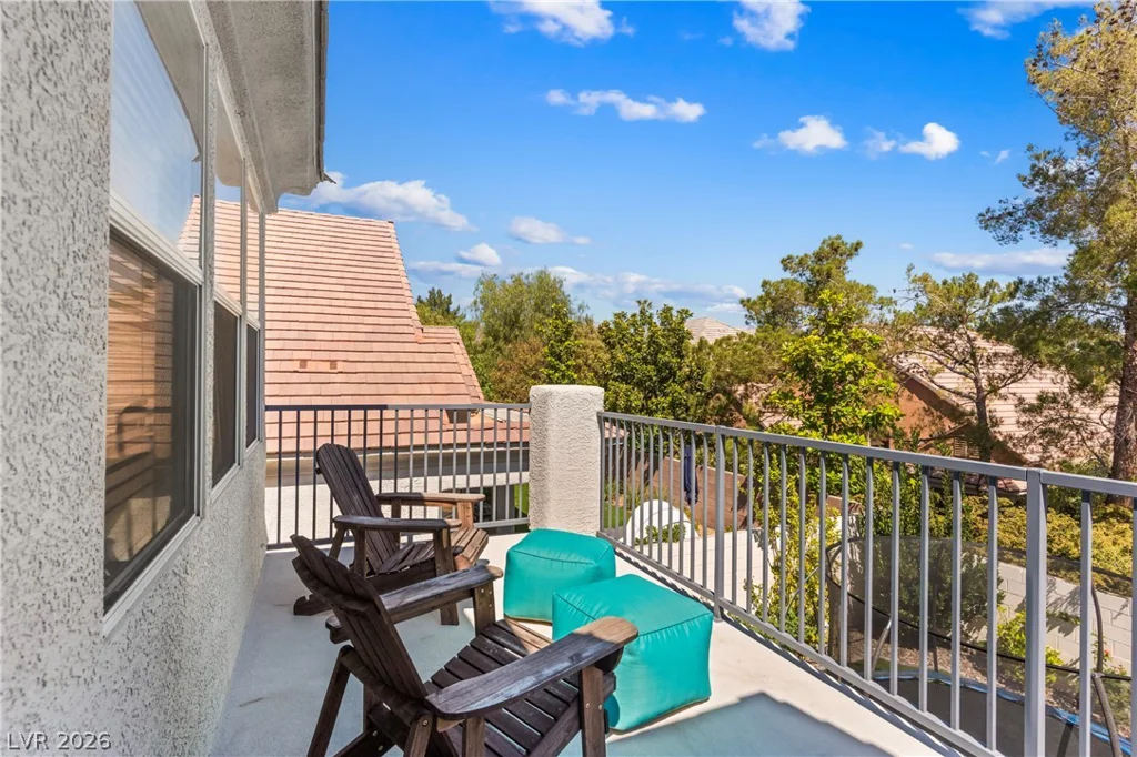 9520 Chalgrove Village, Las Vegas, NV 89145