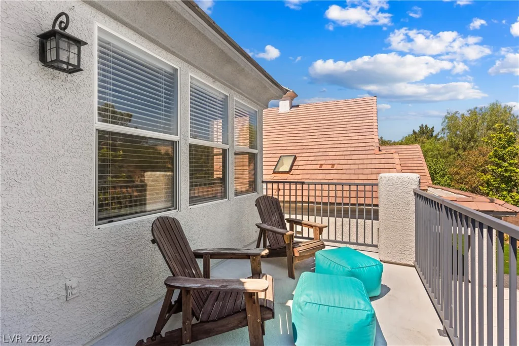 9520 Chalgrove Village, Las Vegas, NV 89145