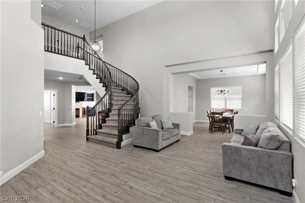 9520 Chalgrove Village, Las Vegas, NV 89145