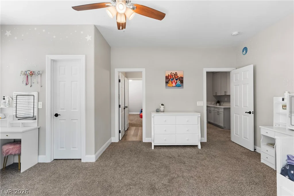 9520 Chalgrove Village, Las Vegas, NV 89145