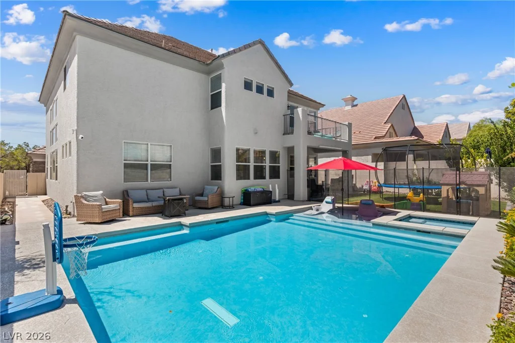 9520 Chalgrove Village, Las Vegas, NV 89145