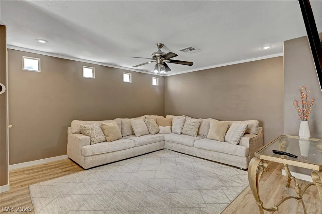 10073 Fragile Fields, Las Vegas, NV 89183