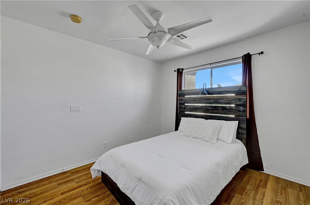 10073 Fragile Fields, Las Vegas, NV 89183