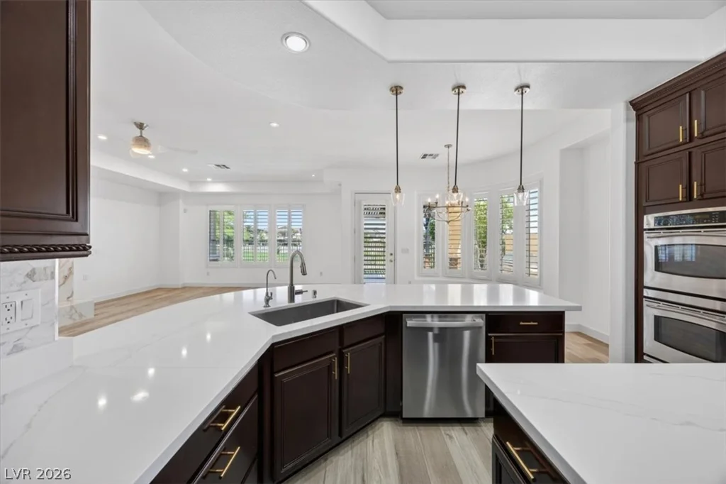 2122 Country Cove, Las Vegas, NV 89135
