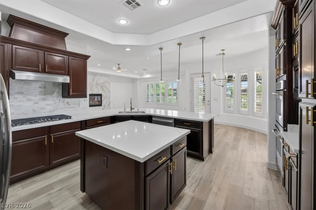 2122 Country Cove, Las Vegas, NV 89135